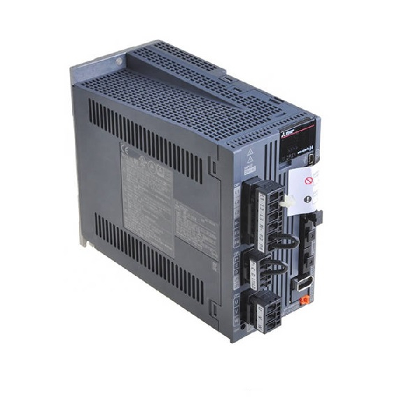 Митсубисхи МЕЛСЕРВО-Ј4 серија серво појачало 2кВ МР-Ј4-200Б