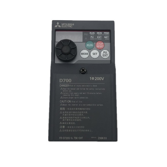 Convertitore VFD Mitsubishi FR-D720S da 0,4 kW a 2,2 kW