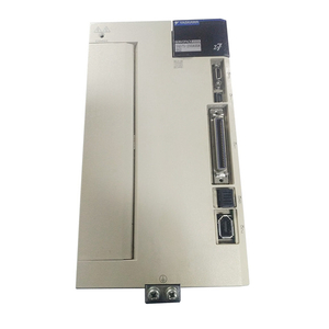 SERVOPACK-uri Yaskawa Sigma-7 3kW SGD7S-200A30A002