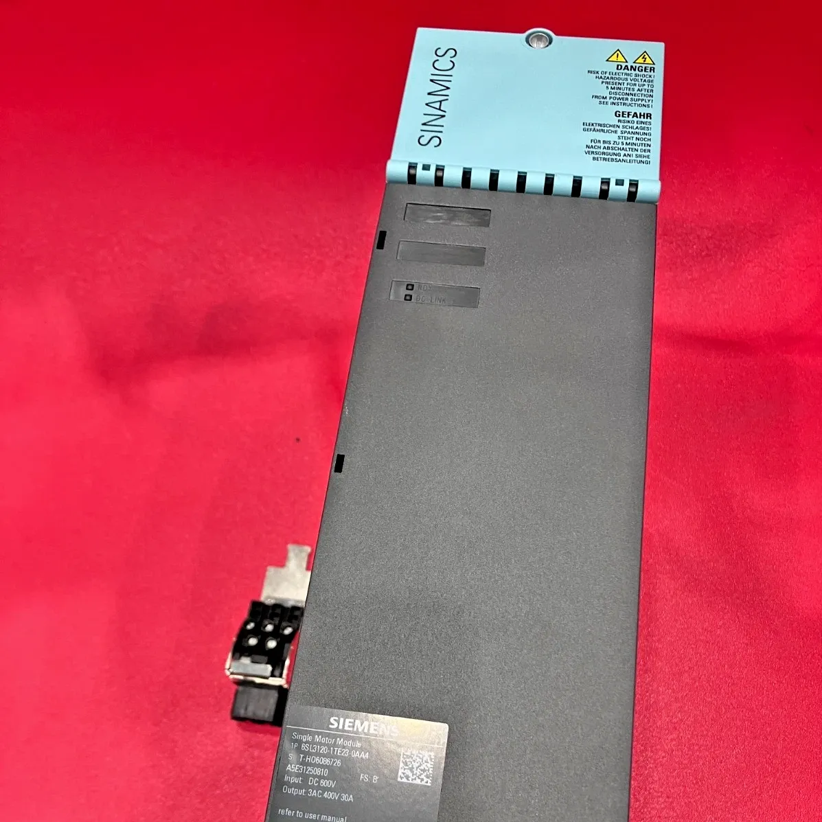 Siemens 6SL3120-1TE23-0AA4 SINAMICS S120 modul s jednim motorom